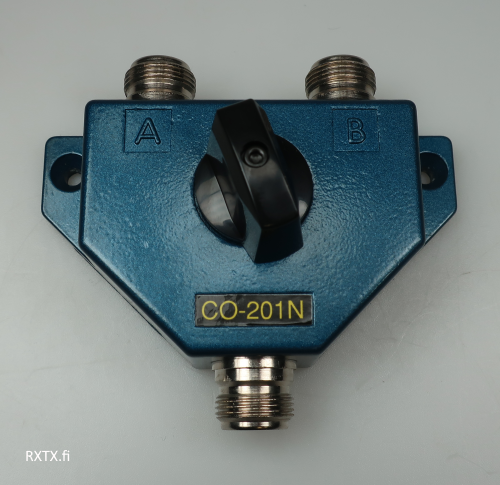CO-201 N 2-PAIKKAINEN ANTENNINVAIHTAJA N-LIITTIMILLÄ, MAATOITTAVA - Antennivaihtajat - 612011 - 1