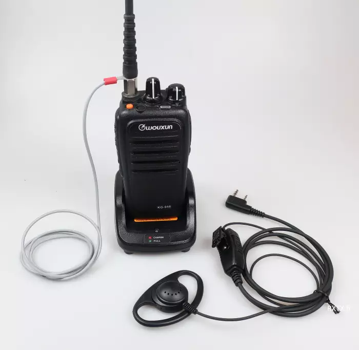 WOUXUN KG-R95 RHA68 IP66, 3200mAh + KOMPRO MAATASOANTENNI + XTX HEADSET 8W KAHDELLA ANTENNILLA - RHA68 TARJOUSPAKETIT - 1400241 - 1