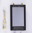 NANOVNA-F V3 VNA 6G, 1MHz - 6GHz ANTENNIANALYSAATTORI, NOPEA PROSESSORI, ISO AKKU, KALIBROINTISARJA! - Antennianalysaattorit - 618022 - 4
