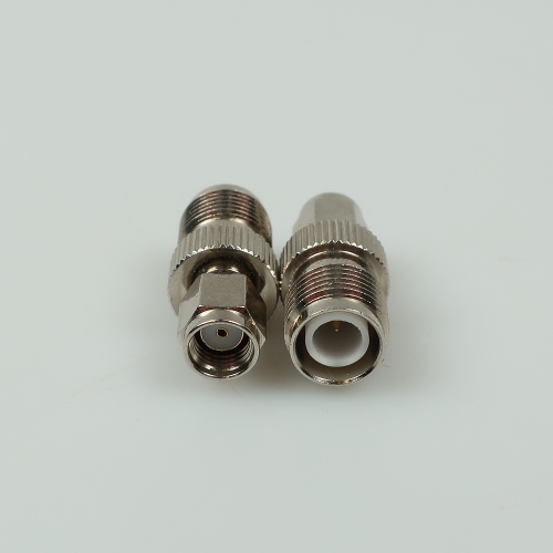 ADAPTERI TNCR-N/SMAR-U - Liitinadapterit - 704493 - 1