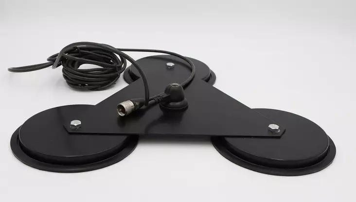 SIGMA TRIPLE MAG 3/8 ANTENNEILLE ISO KOKOINEN - Antennien magneettijalat - 603033 - 1