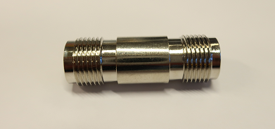 ADAPTERI TNC-n / TNC-n - Liitinadapterit - 704404 - 2