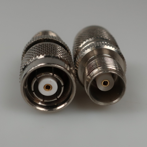 ADAPTERI TNC-N/TNCR-U - Liitinadapterit - 704454 - 1