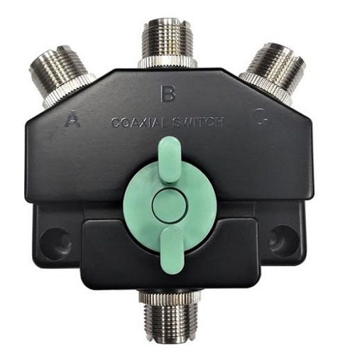 OPEK CX-301U ANTENNINVAIHTAJA KOLMELLE UHF-LIITTIMILLÄ - Antennivaihtajat - 612014 - 1