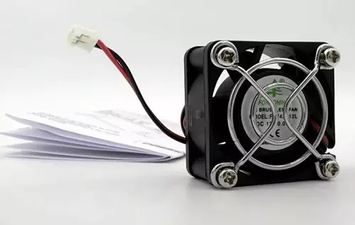 PRESIDENT PFC-01 JÄÄHDYTYSTUULETIN KIT WASHINGTON 2 - 10m ja 12m amatööriradiot 24-30MHz - 120055 - 1