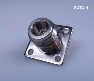 RIGEXPERT AA-500 ... AA-1000 ANTENNIANALYSAATTOREIHIN ANTENNILIITIN ... Rajallinen määrä !!! - RF-liittimet - 702187 - 1