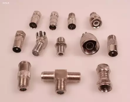 F-PUSSI 12 kpl LAJITELMA F-LIITIN ADAPTEREJA, POISTO HINNOITELTU! - Liitinadapterit - 140698 - 1