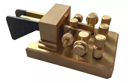 K-1 IAMBIC AUTOMATIC CW PADDLE KAKSOISKOSKETIN MESSINKINEN CW-AVAIN - CW-avaimet ja painokytkimet - 314019 - 1